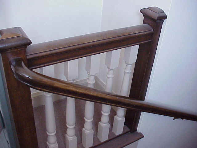 wpeEA.jpg (23749 bytes)