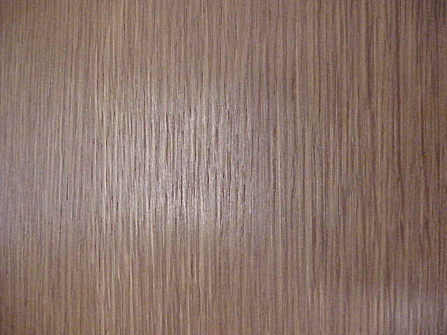 wpeE0.jpg (35954 bytes)